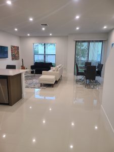 FLOOR